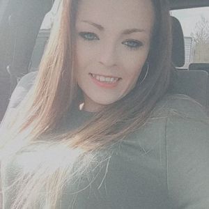 Meet your Posher, Isabel